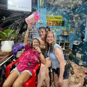 Rehab , Phi Phi-öarna Thailand